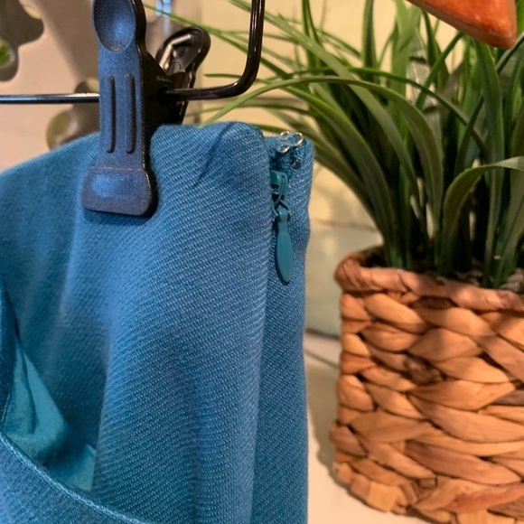 CAbi Teal Blue Sigourney Pencil Skirt Side Zipper Size 4 - Picture 7 of 12